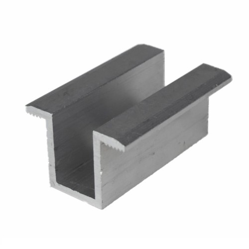 Morsetto centrale H25 L50 con pin di messa a terra PV-04-09