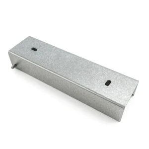 Profilato a C connettore supporto per zoccolo 200x55 zincato