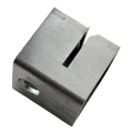 Synerga ZU-1 – staffa di montaggio universale per morsetti FV per carport e strutture a terra 001-017 (3)